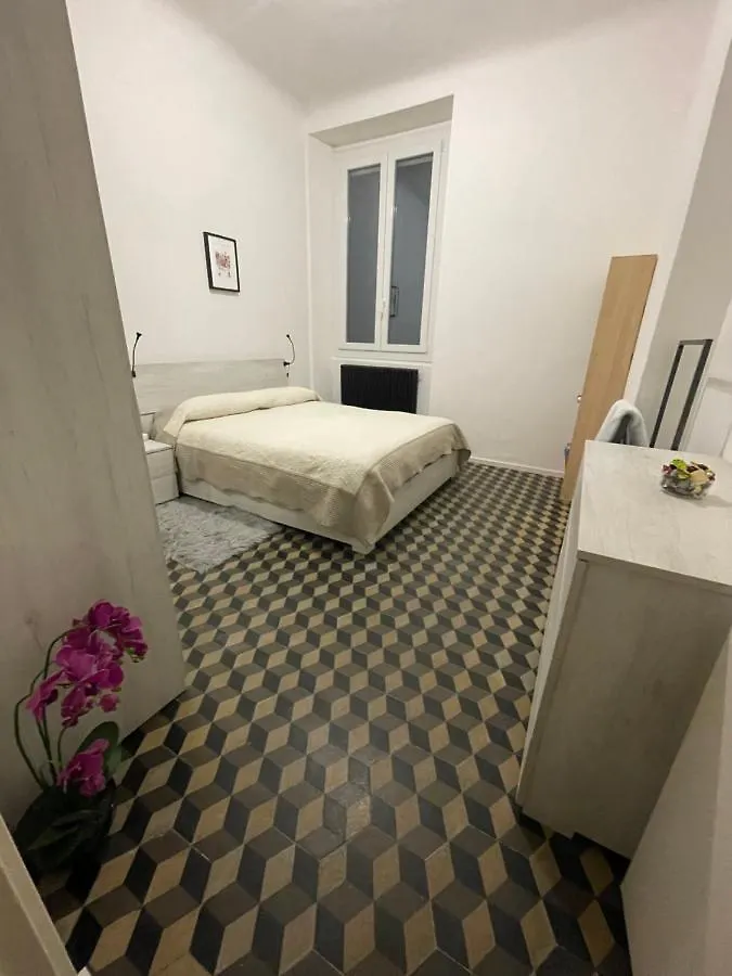 Δωμάτια σε οικογενειακή κατοικία Genova Centro Διαμέρισμα